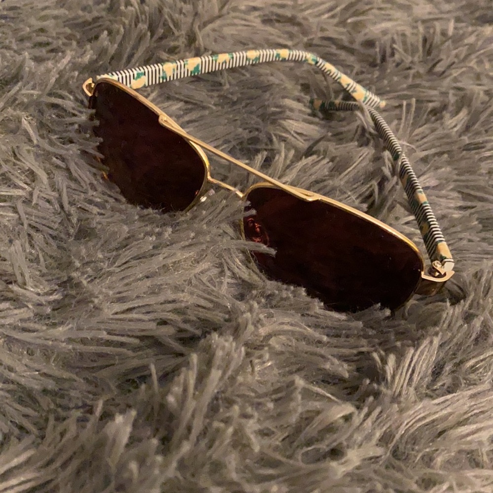 Floral Aviator Sunglasses -yellow/black/white - Picture 4 of 7